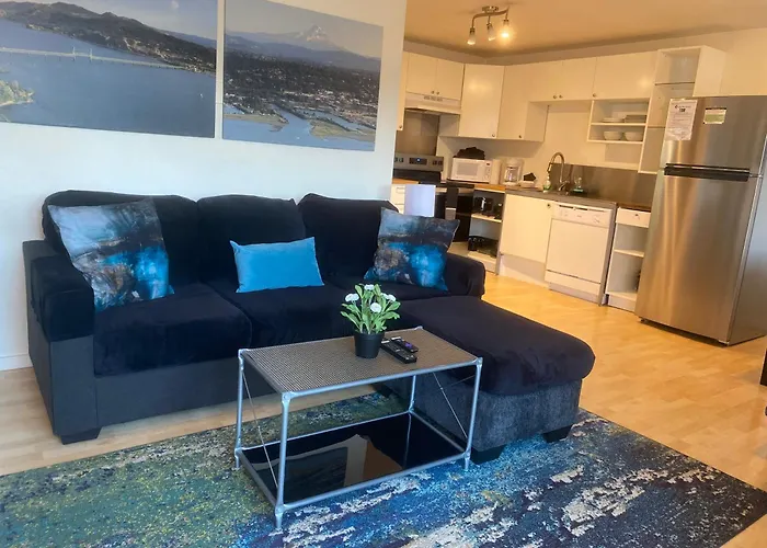 Hood River Suites Extended Stay Apartment Hotel
